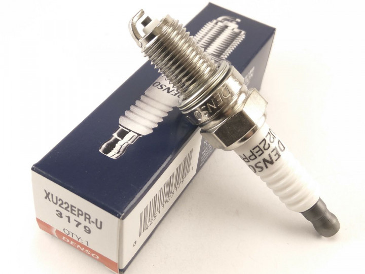 Свеча зажигания DENSO XU22EPR-U "Standard" (3179)